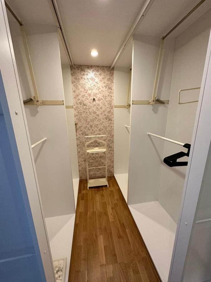 Central Plaza Great Apartment 4 Bedroom 3 Bathroom Bruckneudorf エクステリア 写真